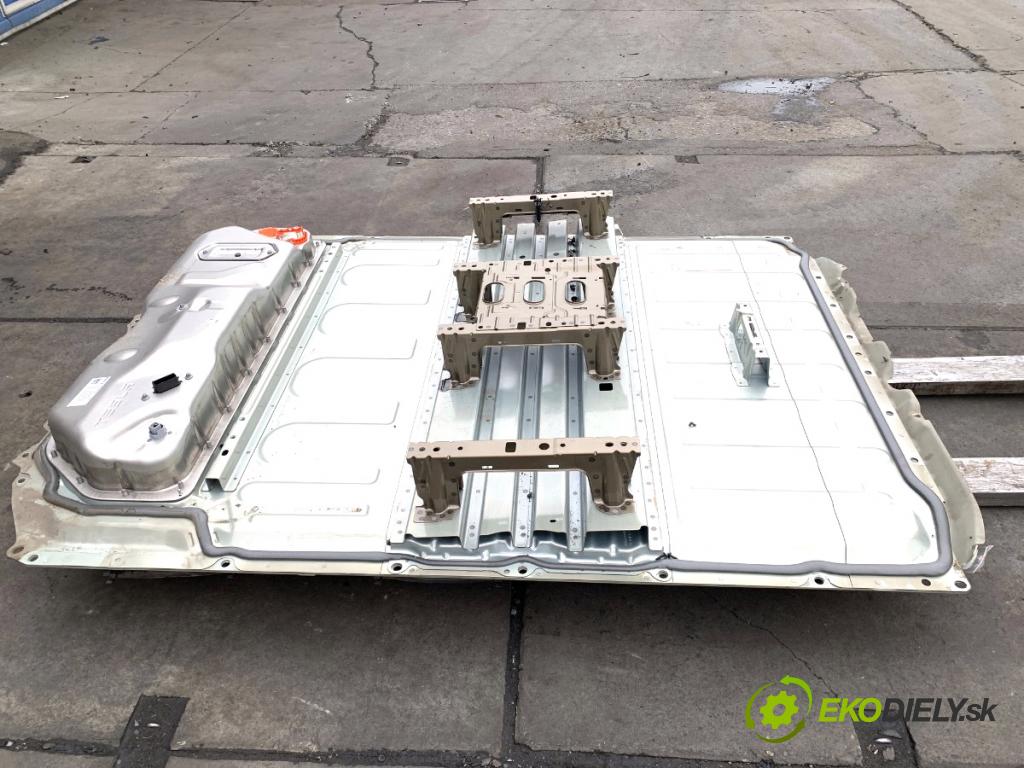 TESLA MODEL Y SUV 2023 235 kW EV 0 BATERIA HYBRYDA 1733002-D2-C 400VDC