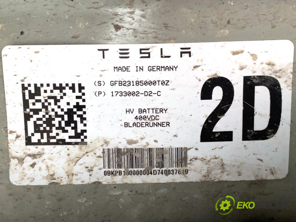 TESLA MODEL Y SUV 2023 235 kW EV 0 BATERIA HYBRYDA 1733002-D2-C 400VDC