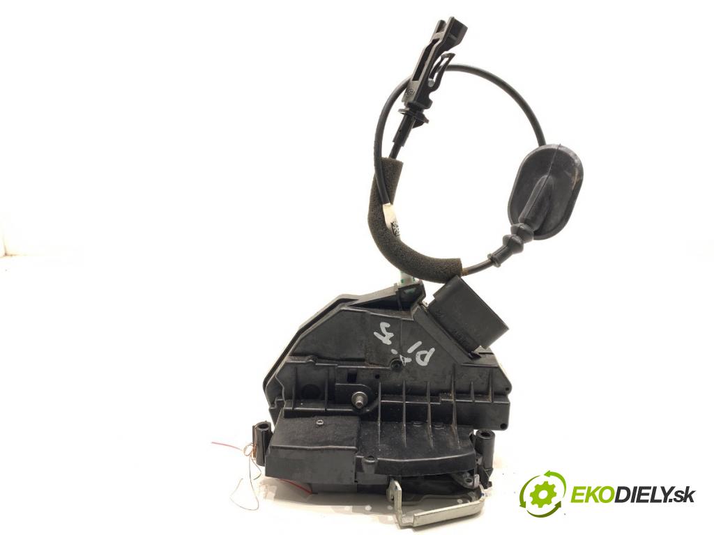 FORD ECOSPORT SUV 2018 108 kW 2.0 Flex 4x4 1999 zámok Dvere pravy zad GN15-A264A26-DA