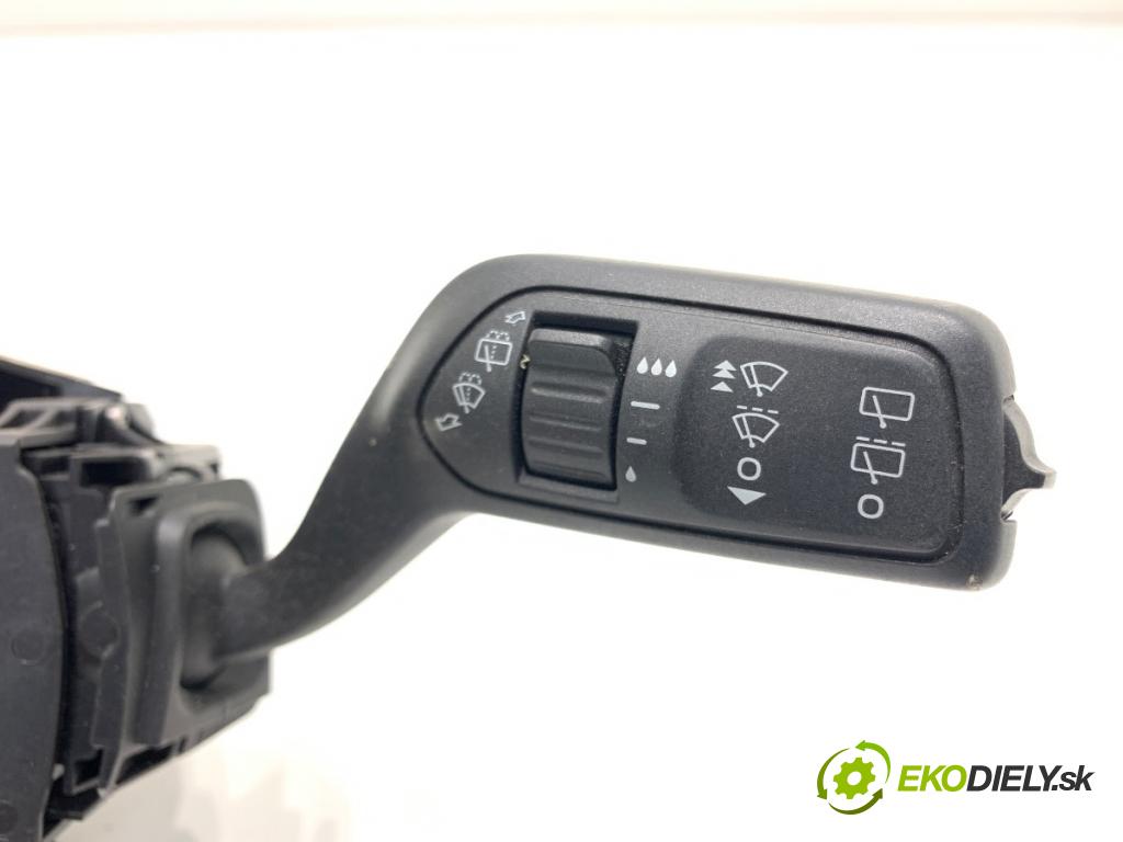FORD ECOSPORT SUV 2018 108 kW 2.0 Flex 4x4 1999 Prepínač kombinovaný GN15-3F944-AG (Prepínacie páčky pod volantom)