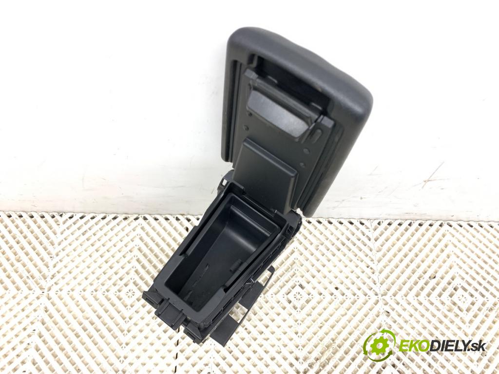 FORD ECOSPORT SUV 2018 108 kW 2.0 Flex 4x4 1999 Lakťová opierka  (Lakťová opierka)