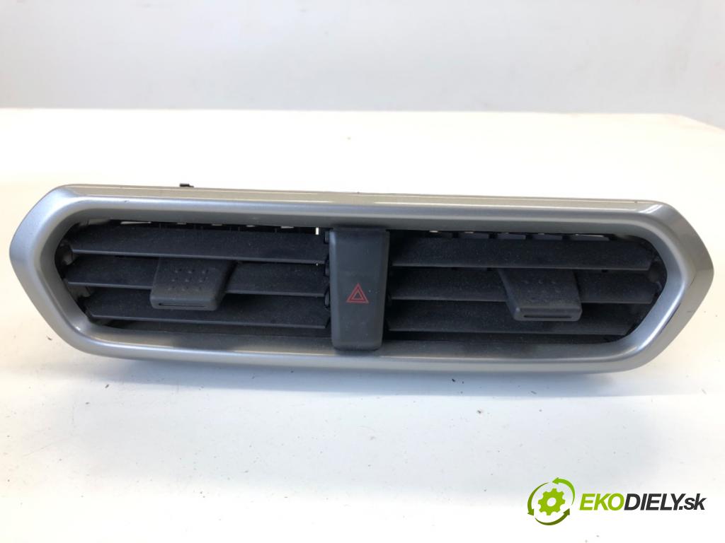 FORD ECOSPORT SUV 2018 108 kW 2.0 Flex 4x4 1999 Mriežky kúrenia predný stredna GN15-19K617BCW