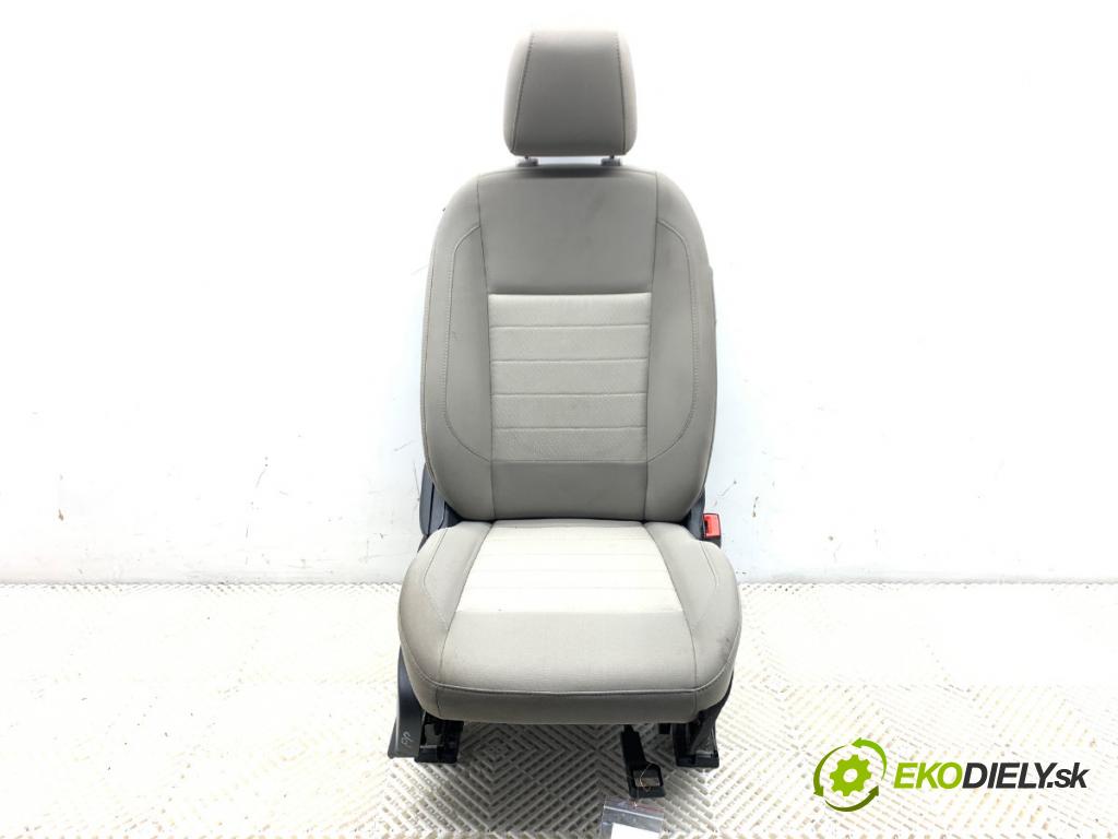 FORD ECOSPORT SUV 2018 108 kW 2.0 Flex 4x4 1999 Sedadlo pravy predný 