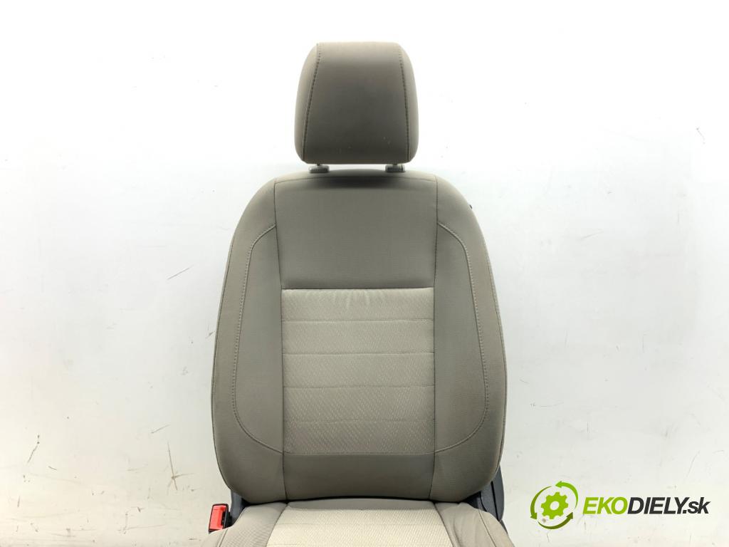 FORD ECOSPORT SUV 2018 108 kW 2.0 Flex 4x4 1999 Sedadlo ľavy predný