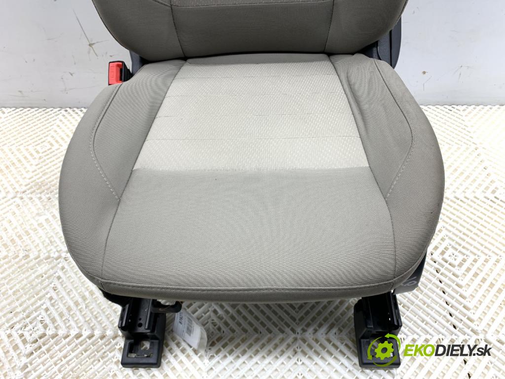 FORD ECOSPORT SUV 2018 108 kW 2.0 Flex 4x4 1999 Sedadlo ľavy predný