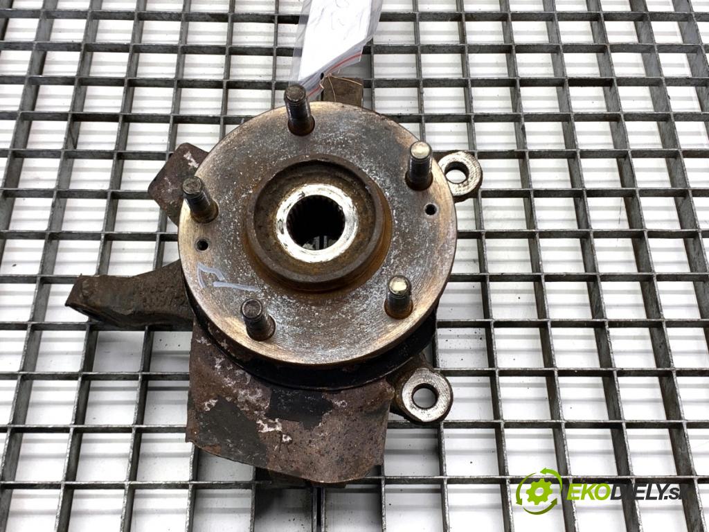 HYUNDAI i30 Kombi 2014 81 kW 1.6 CRDi 1582 náboj pravy predný 