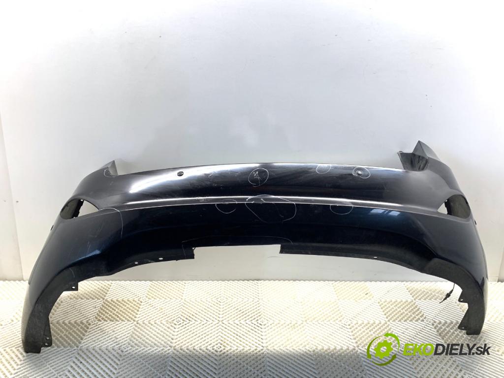 HYUNDAI i30 Kombi 2014 81 kW 1.6 CRDi 1582 Nárazník zad PAE (Kľučka dverí ostatné)