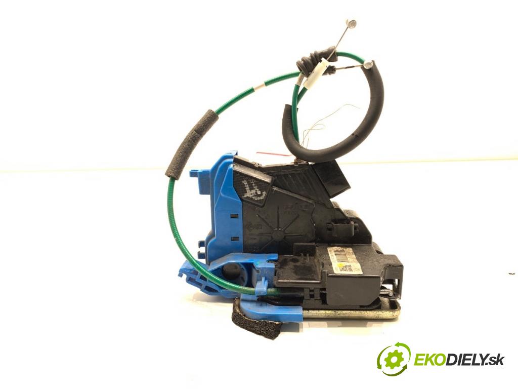 HYUNDAI i30 Kombi 2014 81 kW 1.6 CRDi 1582 zámok dveře pravý zadní část 81420-A6000