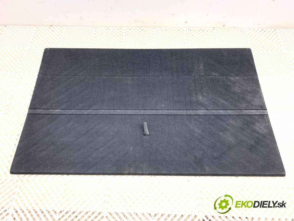 HYUNDAI i30 Kombi 2014 81 kW 1.6 CRDi 1582 KRYTINA: kufra 85710-A6500