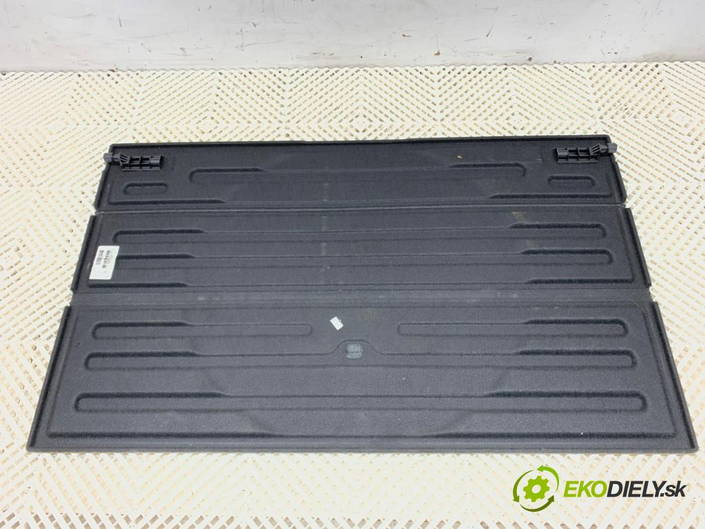 HYUNDAI i30 Kombi 2014 81 kW 1.6 CRDi 1582 KRYTINA: kufra 85710-A6500