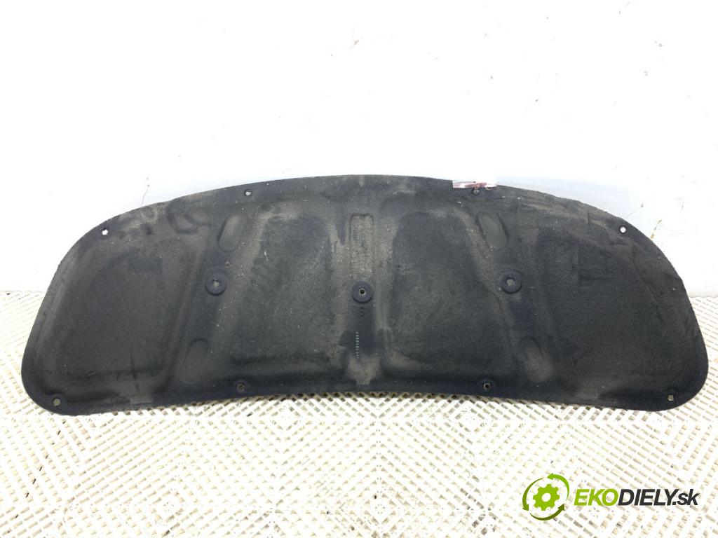 HYUNDAI i30 Kombi 2014 81 kW 1.6 CRDi 1582 Odhlučnenie kapoty