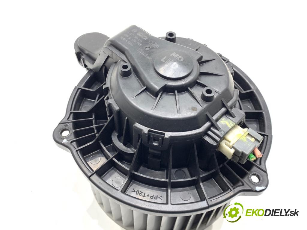 HYUNDAI i30 Kombi 2014 81 kW 1.6 CRDi 1582 ventilátor kúrenia F00S3B2474
