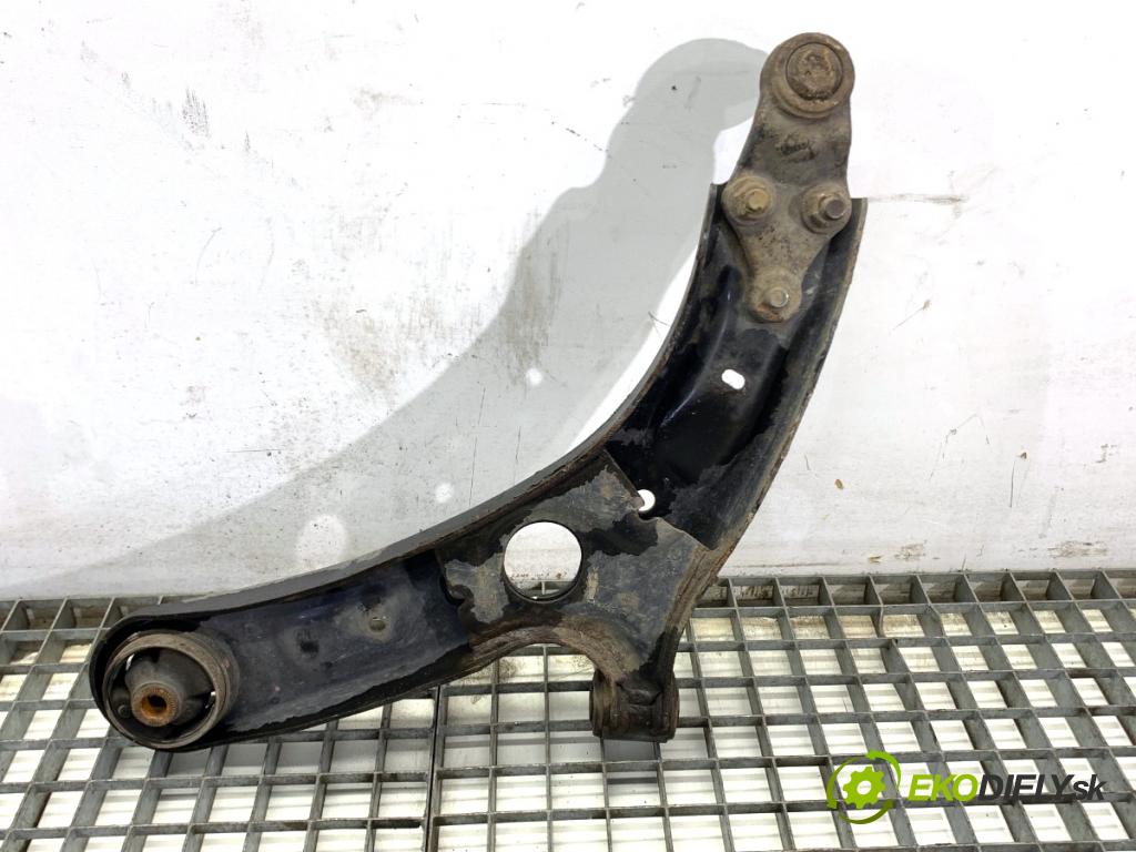 HYUNDAI i30 Kombi 2014 81 kW 1.6 CRDi 1582 Rameno pravy predný