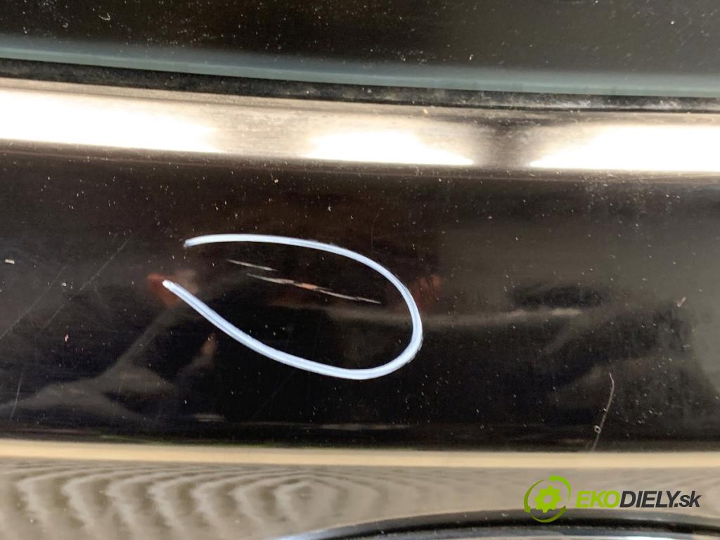 HYUNDAI i30 Kombi 2014 81 kW 1.6 CRDi 1582 kapota zad PAE