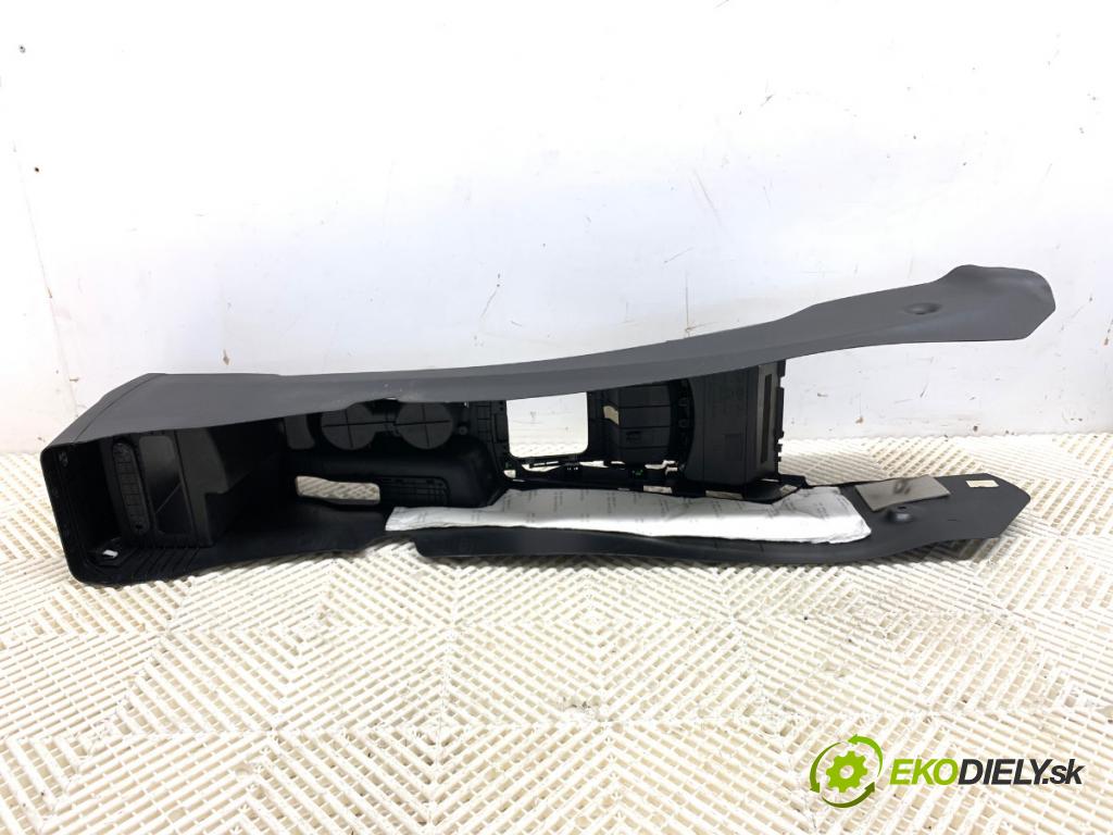 HYUNDAI i30 Kombi 2014 81 kW 1.6 CRDi 1582 Tunel stredový  (Stredový tunel)