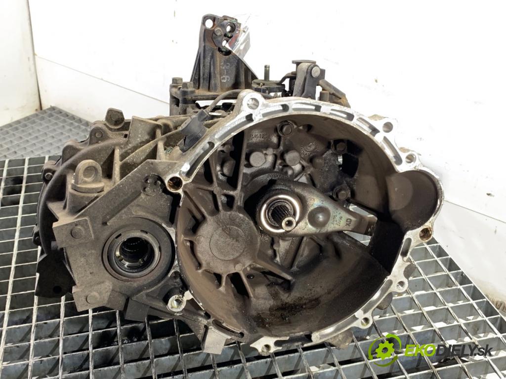 HYUNDAI i30 Kombi 2014 81 kW 1.6 CRDi 1582 Prevodovka WEJ6C (Prevodovka)