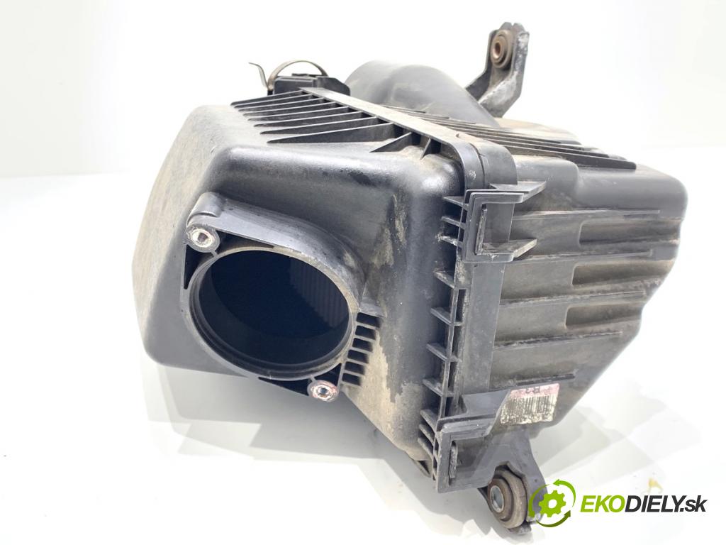 HYUNDAI i30 Kombi 2014 81 kW 1.6 CRDi 1582 Obal filtra vzduchu 28100-A5800 (Obal vzduchového filtra)