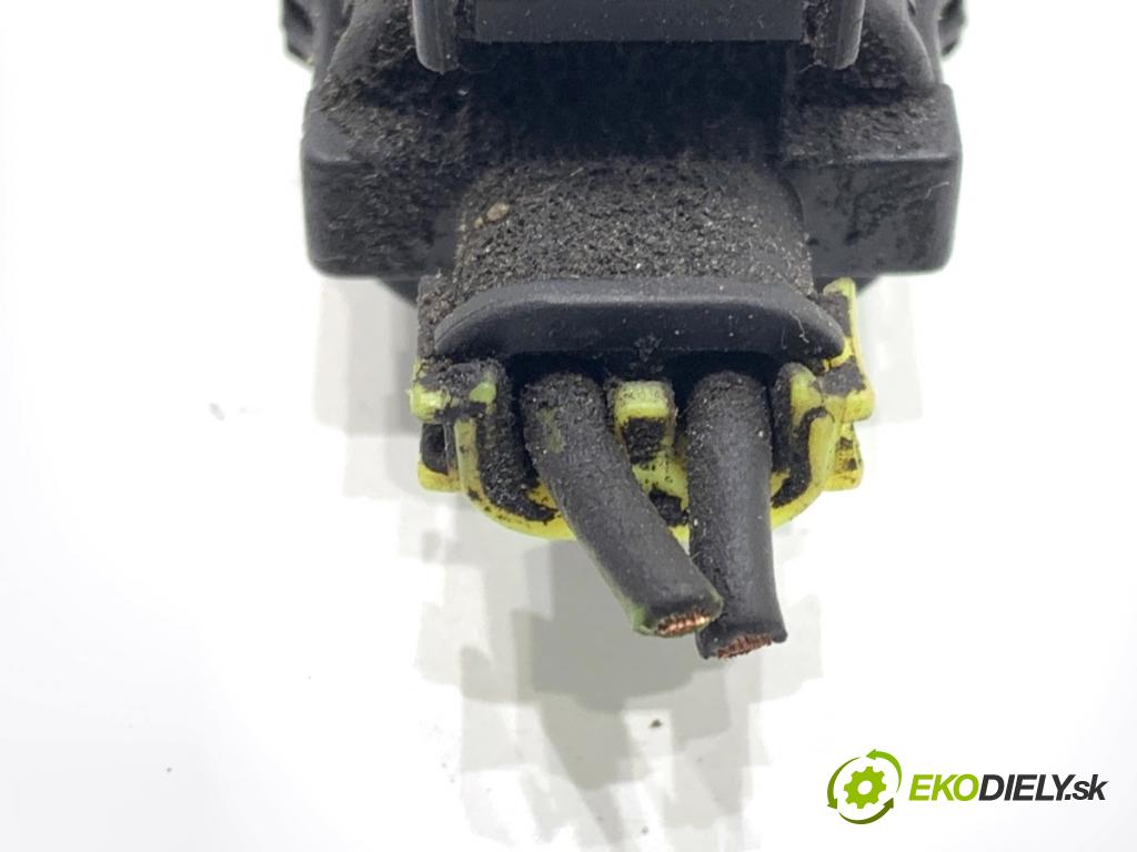 HYUNDAI i30 Kombi 2014 81 kW 1.6 CRDi 1582 Regulátor tlaku paliva 0928400750 (Palivový systém ostatné)