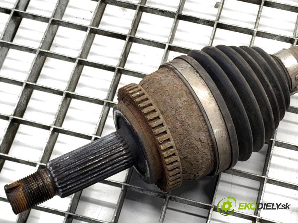 HYUNDAI i30 Kombi 2014 81 kW 1.6 CRDi 1582 Poloos ľavy predný 49500A6100