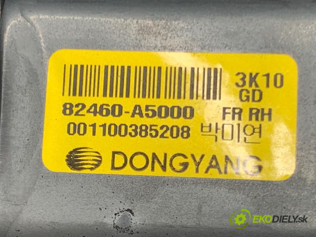 HYUNDAI i30 Kombi 2014 81 kW 1.6 CRDi 1582 Mechanizmus okna pravy predný 82480-A6010