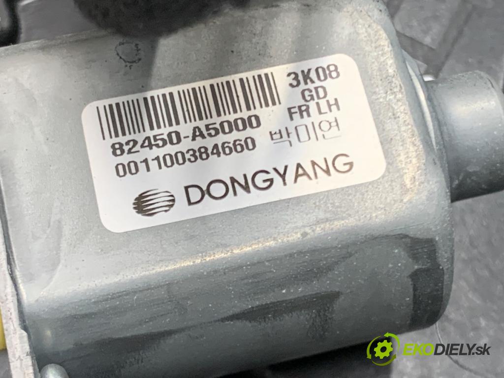 HYUNDAI i30 Kombi 2014 81 kW 1.6 CRDi 1582 Mechanizmus okna ľavy predný 82470-A6000