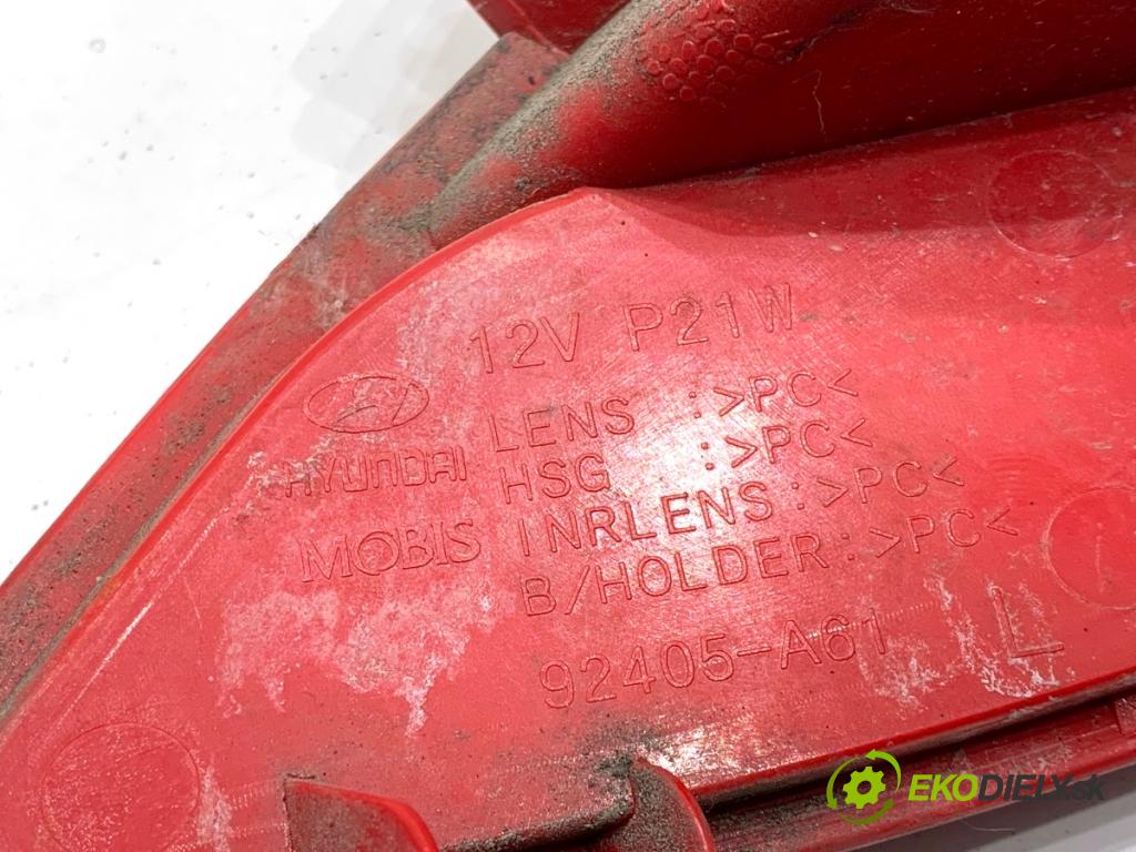 HYUNDAI i30 Kombi 2014 81 kW 1.6 CRDi 1582 Svetlo nárazníka ľavy zad 92405-A61