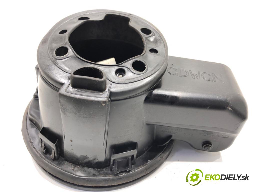 HYUNDAI i30 Kombi 2014 81 kW 1.6 CRDi 1582 Dvierka nádrže paliva 81596-A6200 (Kľučka dverí ostatné)