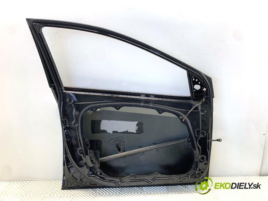 HYUNDAI i30 Kombi 2014 81 kW 1.6 CRDi 1582 Dvere ľavy predný PAE