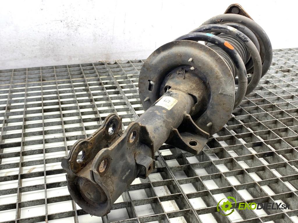 HYUNDAI i30 Kombi 2014 81 kW 1.6 CRDi 1582 Tlmič ľavy predný ZE 54650-A6160