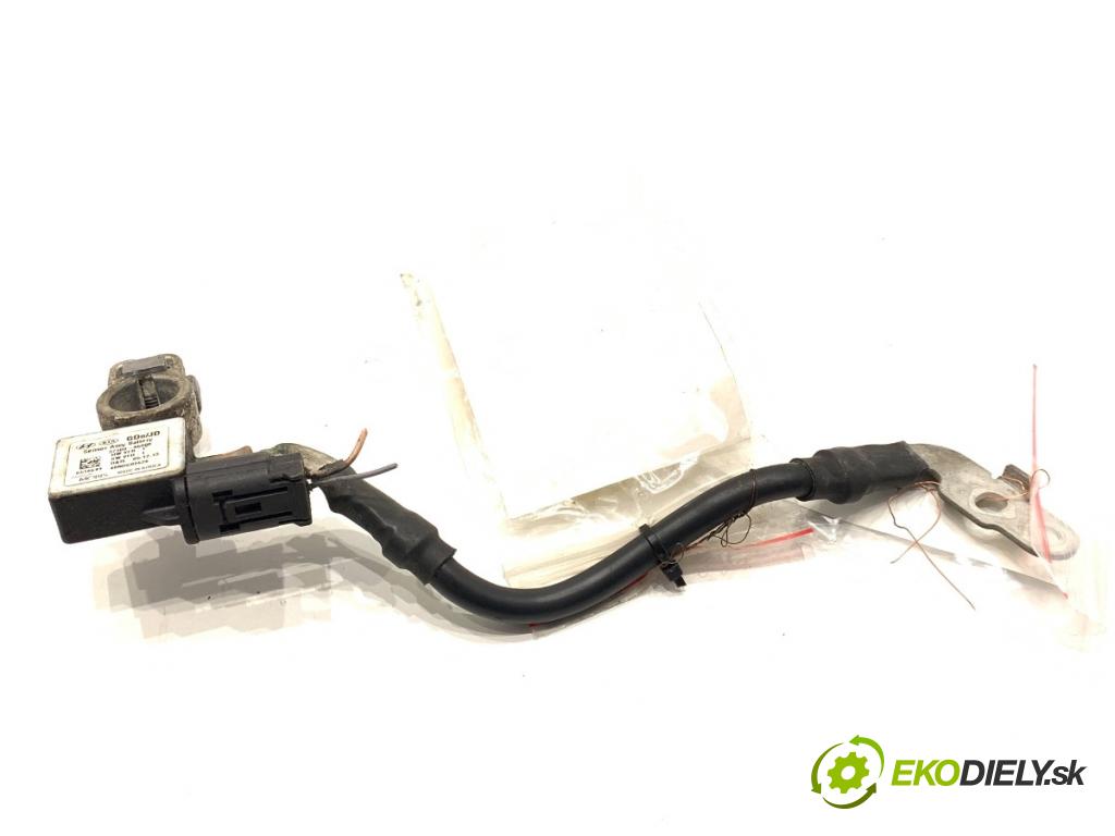 HYUNDAI i30 Kombi 2014 81 kW 1.6 CRDi 1582 svorka MINUS 37180-A6000