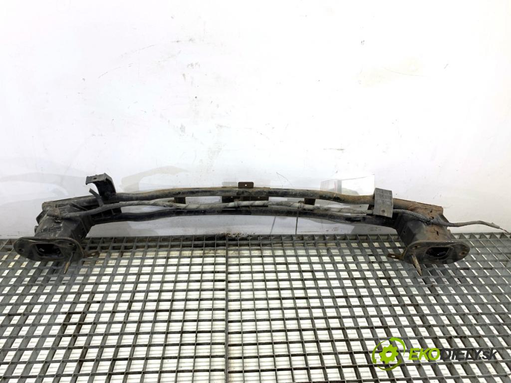 HYUNDAI i30 Kombi 2014 81 kW 1.6 CRDi 1582 výztuha nárazníka zadní část 86630-A6150 (Zadní výztuha)