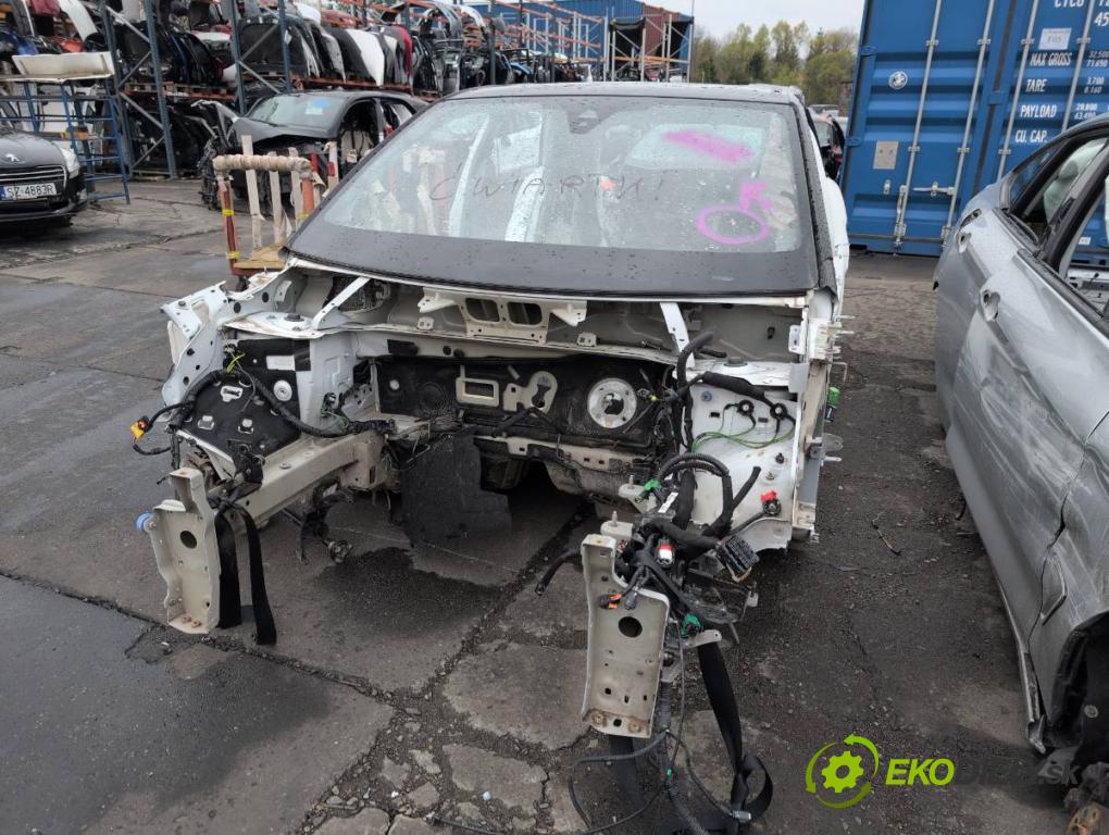 PEUGEOT 3008 SUV 2021 147 kW Hybrid4 (M45GBU) 1598 karoséria ČTVRŤÁK: Blatník prah strecha PODŁUŻNICA