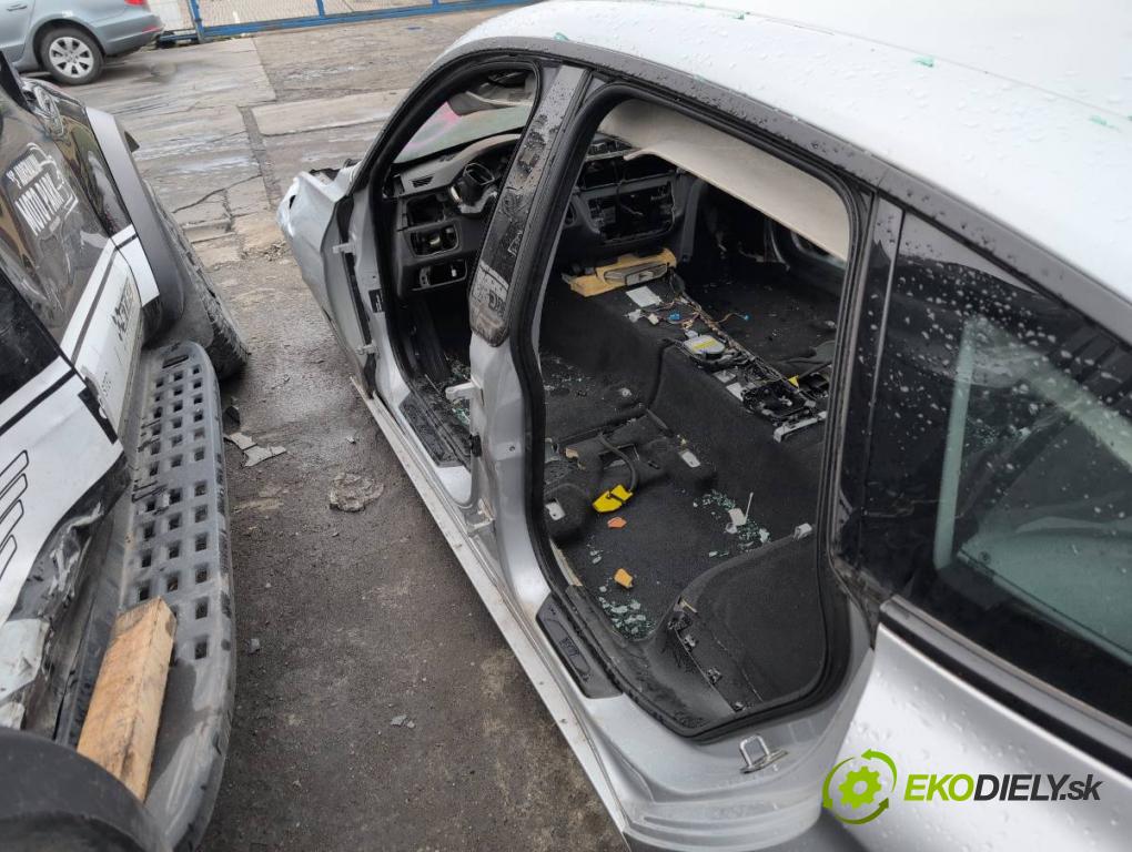 BMW F34 liftback 2015 140 kW 320 d 1995 KAROSERIA ČTVRŤÁK blatník práh střecha PODŁUŻNICA