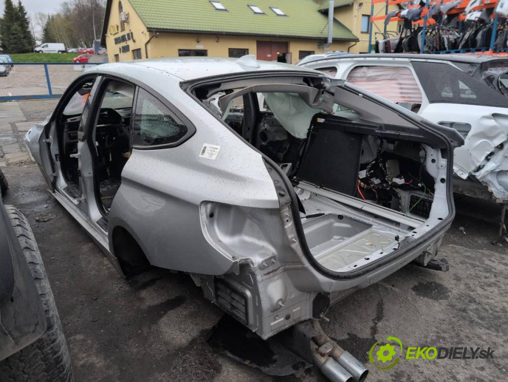 BMW F34 liftback 2015 140 kW 320 d 1995 KAROSERIA ČTVRŤÁK blatník práh střecha PODŁUŻNICA