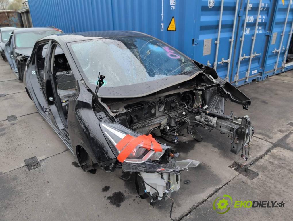 NISSAN MICRA K14 liftback 2020 74 kW 1.0 IG-T 100 999 karoséria ČTVRŤÁK: Blatník prah strecha PODŁUŻNICA 