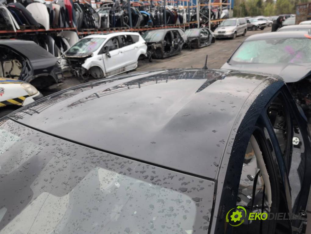 NISSAN MICRA K14 liftback 2020 74 kW 1.0 IG-T 100 999 karoséria ČTVRŤÁK: Blatník prah strecha PODŁUŻNICA