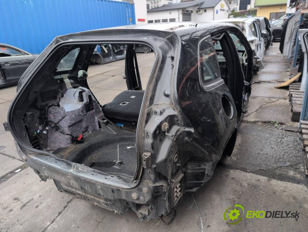 JEEP CHEROKEE KL SUV 2014 125 kW 2.0 CRD 4x4 1956 karoséria ČTVRŤÁK: Blatník prah strecha PODŁUŻNICA