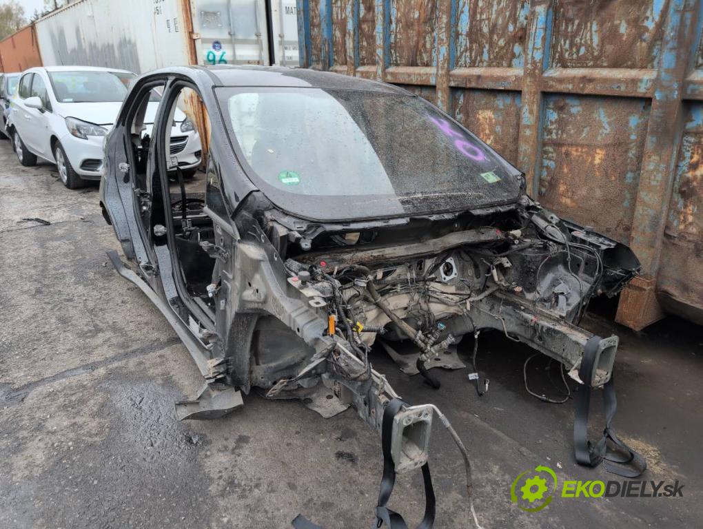 FORD ECOSPORT SUV 2018 108 kW 2.0 Flex 4x4 1999 karoséria ČTVRŤÁK: Blatník prah strecha PODŁUŻNICA 