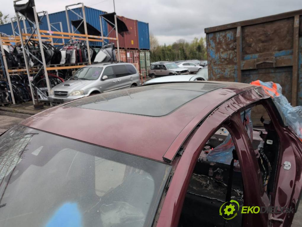 BMW G02 SUV 2023 140 kW xDrive 20 d 1995 karoséria ČTVRŤÁK: Blatník prah strecha PODŁUŻNICA