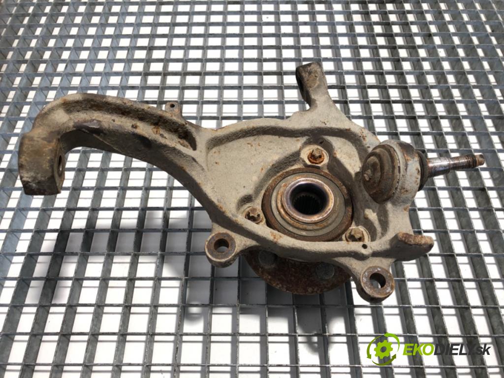 JEEP CHEROKEE KJ samochód terenowy zamknięty 2003 155 kW 3.7 4x4 3698 náboj ľavy predný