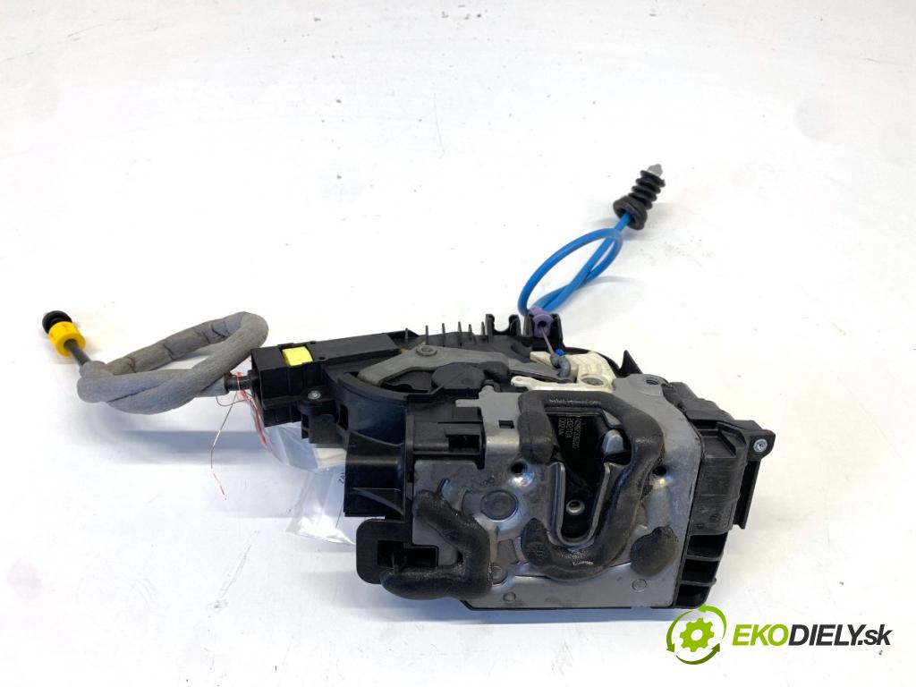 MERCEDES-BENZ GLE SUV 2020 180 kW GLE 300 d 4-matic (167.119) 1950 zámok Dvere pravy zad A0997309200