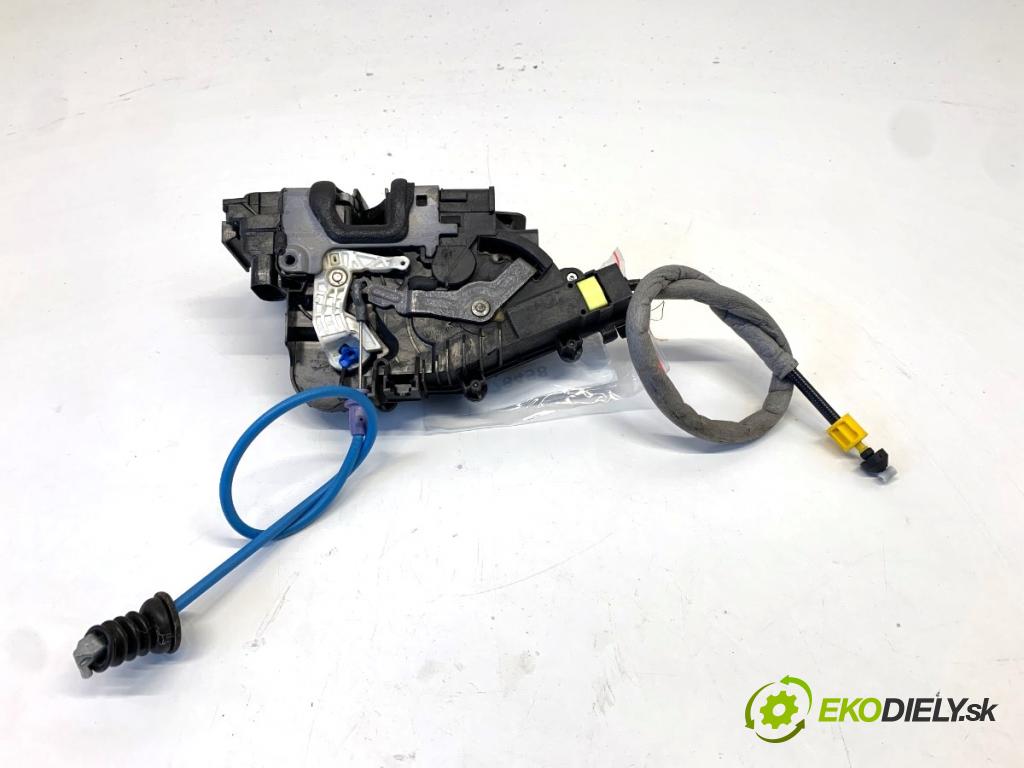 MERCEDES-BENZ GLE SUV 2020 180 kW GLE 300 d 4-matic (167.119) 1950 zámok Dvere pravy zad A0997309200