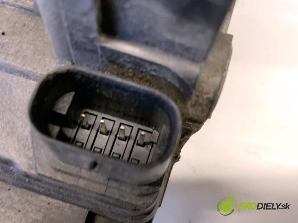 MERCEDES-BENZ GLE SUV 2020 180 kW GLE 300 d 4-matic (167.119) 1950 zámok Dvere ľavy predný A0997206301