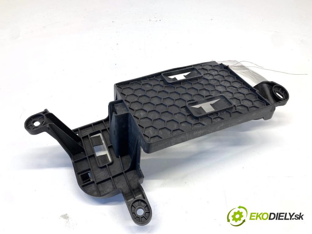 MERCEDES-BENZ GLE SUV 2020 180 kW GLE 300 d 4-matic (167.119) 1950 Držiak Uchytenie A1675450600