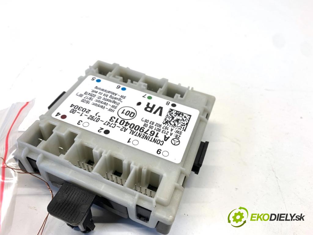 MERCEDES-BENZ GLE SUV 2020 180 kW GLE 300 d 4-matic (167.119) 1950 modul dveře přední část pravý A1679004013