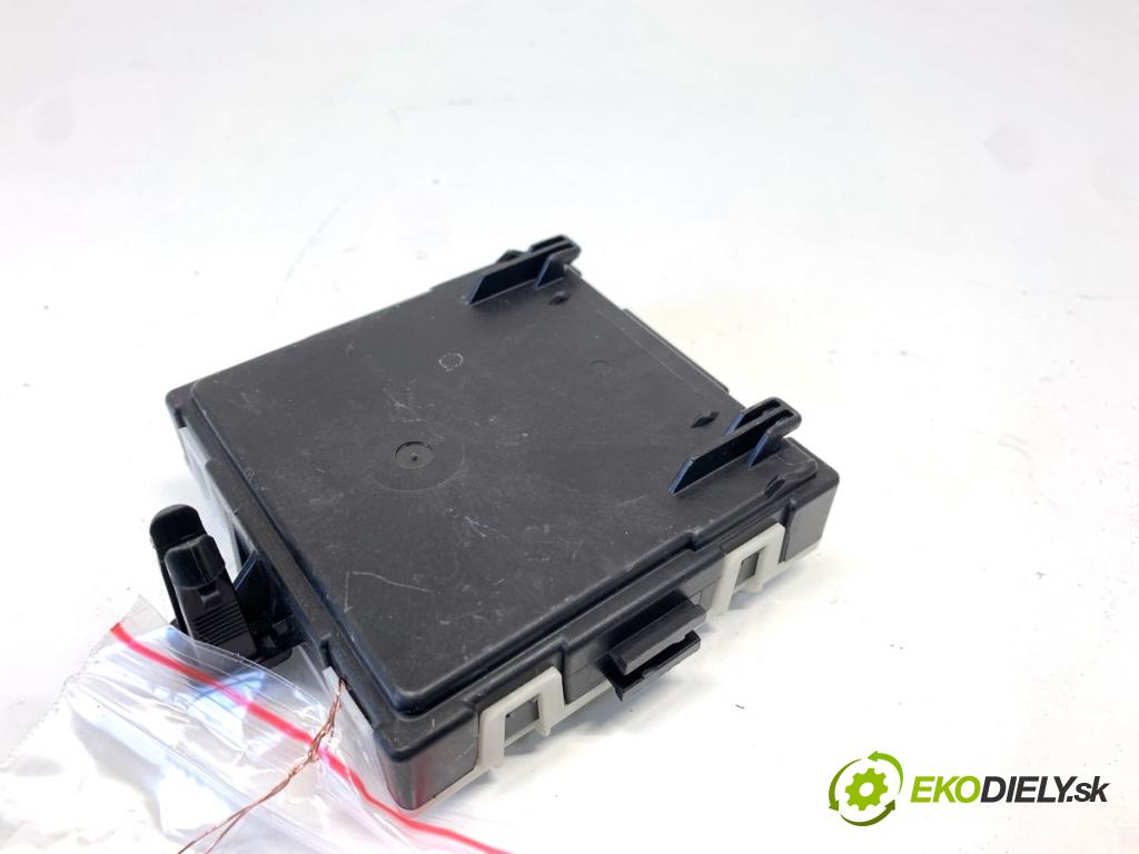 MERCEDES-BENZ GLE SUV 2020 180 kW GLE 300 d 4-matic (167.119) 1950 Modul Dvere predný ľavy A1679003613