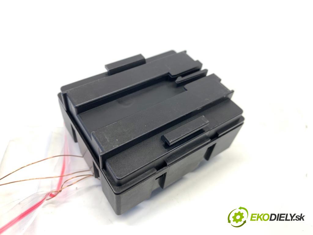 MERCEDES-BENZ GLE SUV 2020 180 kW GLE 300 d 4-matic (167.119) 1950 Modul Riadiaca jednotka A1679065902 (Riadiaca jednotka ostatné)