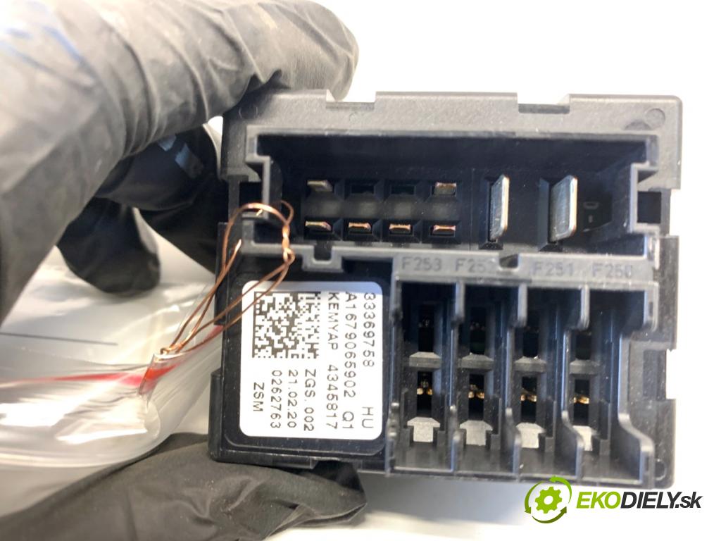 MERCEDES-BENZ GLE SUV 2020 180 kW GLE 300 d 4-matic (167.119) 1950 Modul Riadiaca jednotka A1679065902 (Riadiaca jednotka ostatné)