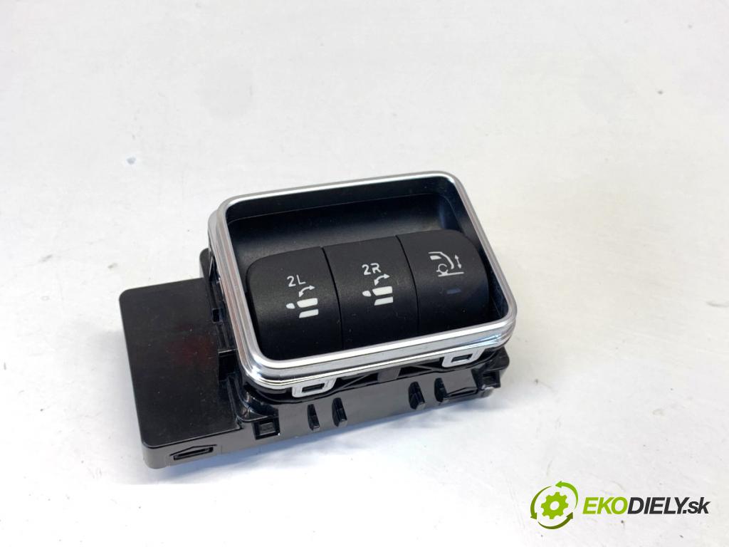 MERCEDES-BENZ GLE SUV 2020 180 kW GLE 300 d 4-matic (167.119) 1950 Panel sklápania sedačky zadných nápravy A1679050503