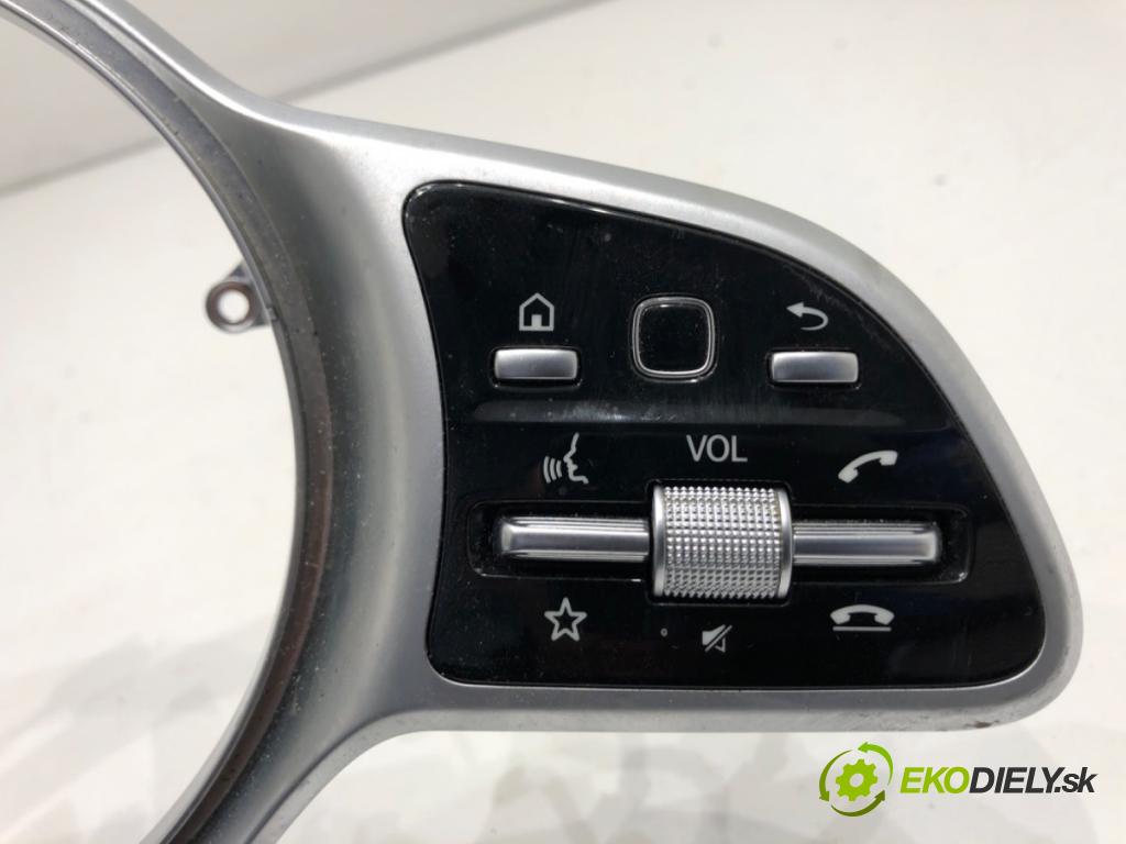 MERCEDES-BENZ GLE SUV 2020 180 kW GLE 300 d 4-matic (167.119) 1950 SPÍNAČE: volantu